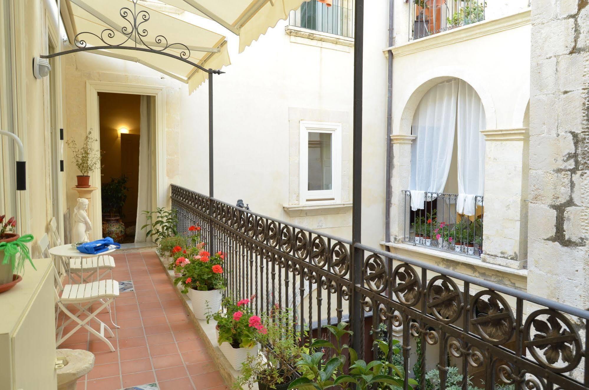 B&B Casa D'Alleri Syracuse Exterior foto