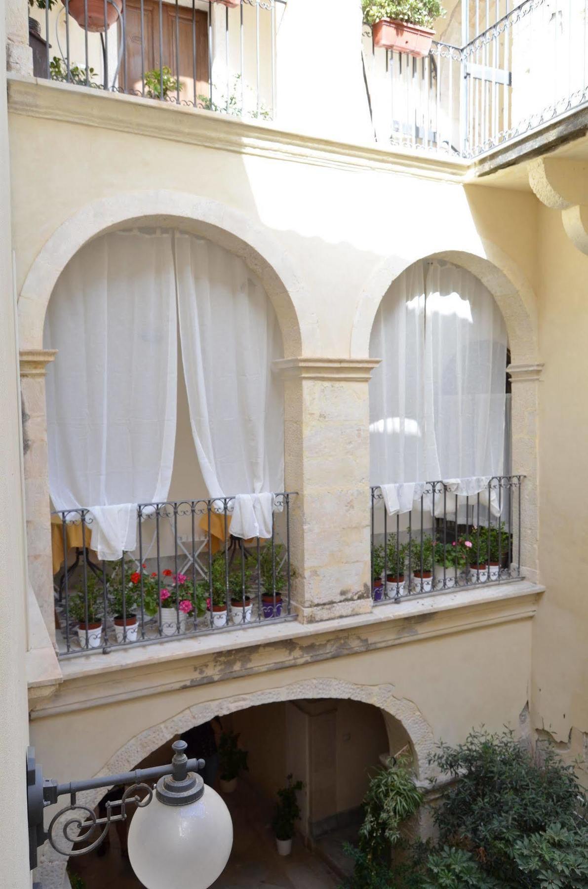 B&B Casa D'Alleri Syracuse Exterior foto
